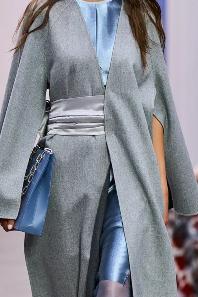 Look 128